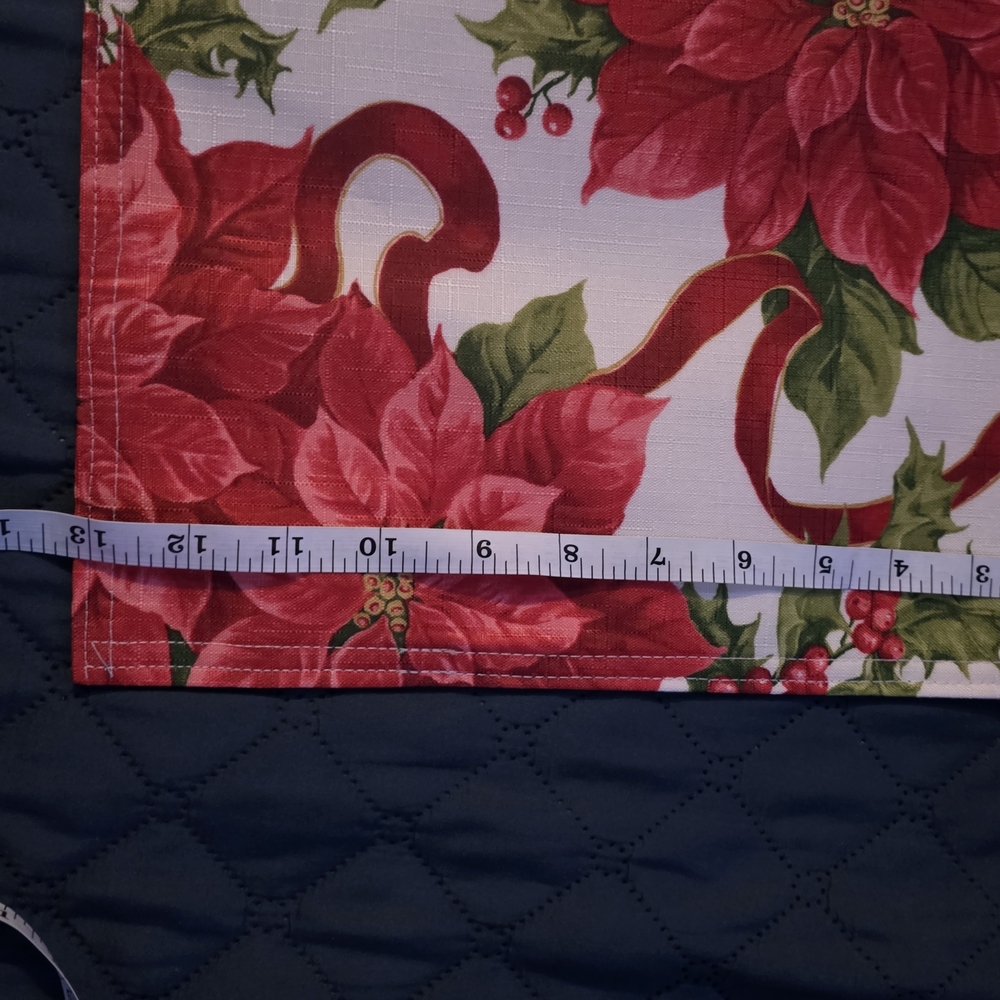 Set Of 4 Tapestry Place Mats Christmas Holly And Poinsettia 18x134 place matts - Picture 9 of 9